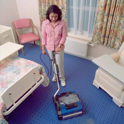 Carpet cleaning in residential room